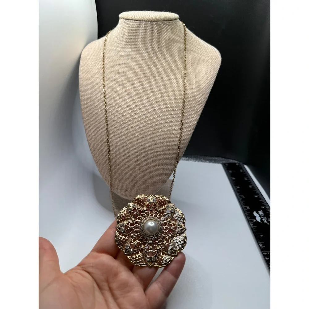 Gold‎ Tone Filigree Medallion Faux Pearl Rhinestone Statement Pendant Necklace